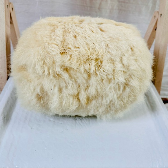 Vintage Fur Hand Muff Ivory Satin Lined - Picture 6 of 9